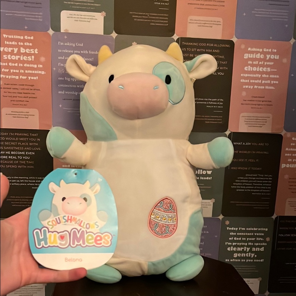 Squishmallows HugMee belana the cow!
